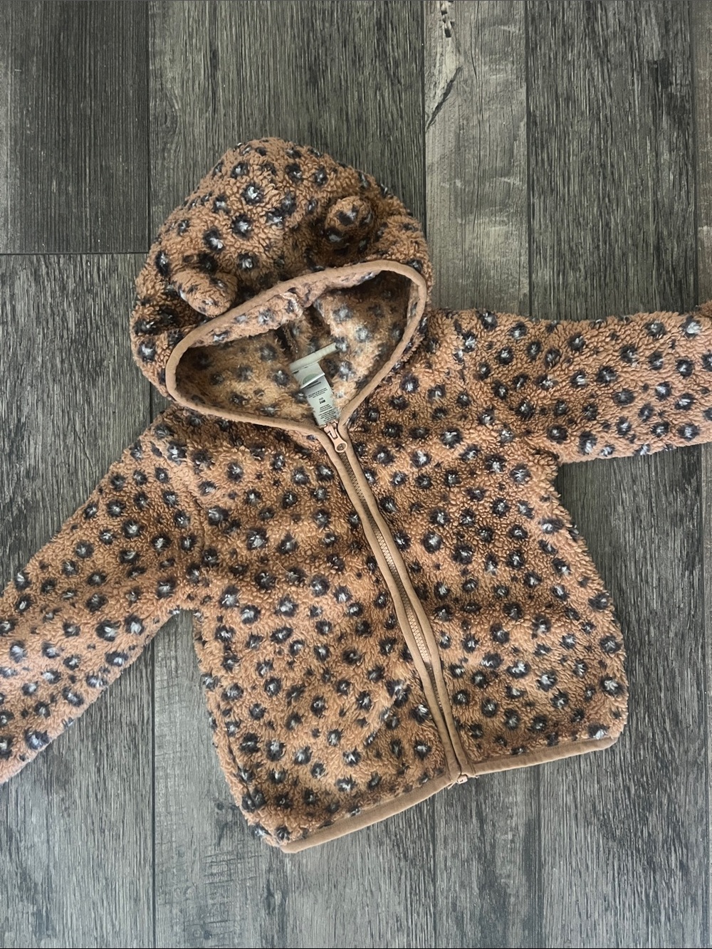 🏅 10/$10 Little Me Brown Leopard Print Plush Hooded Jacket
